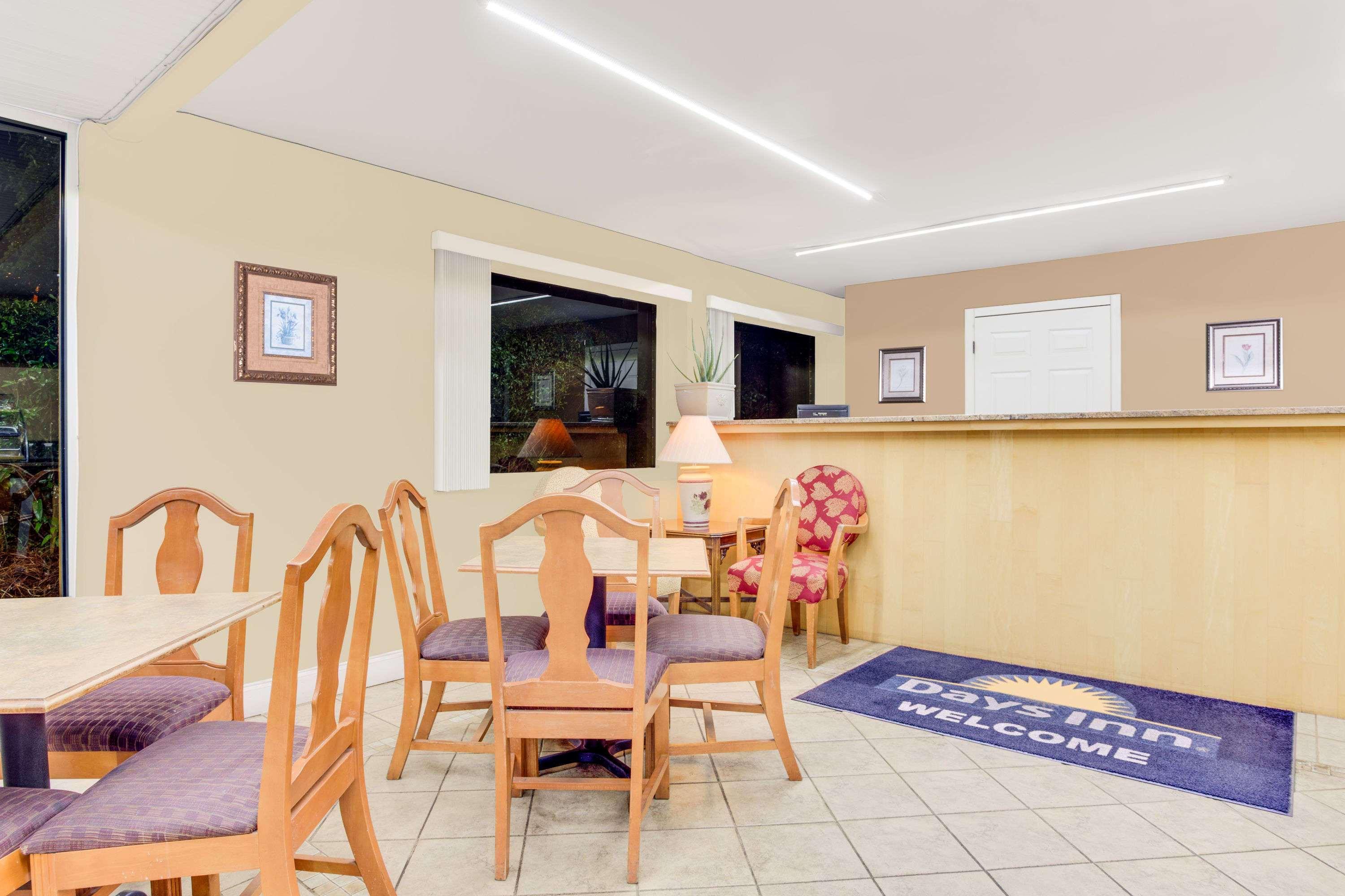 Americas Best Value Inn Aiken Exteriör bild