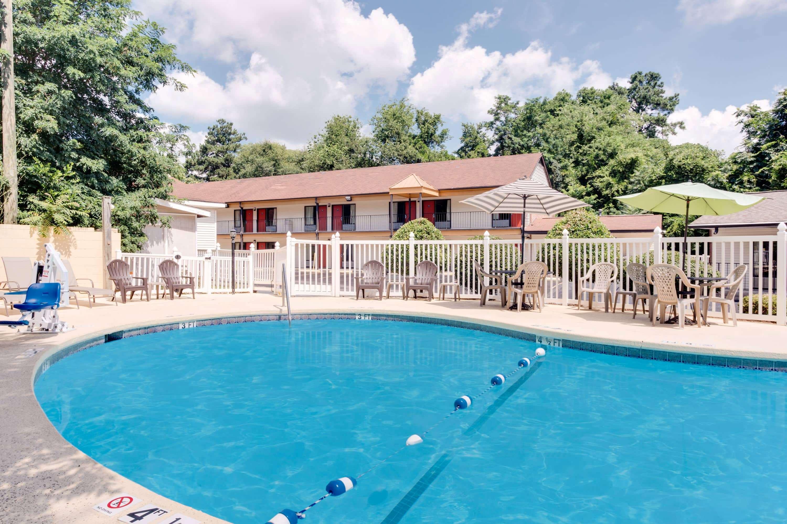 Americas Best Value Inn Aiken Exteriör bild