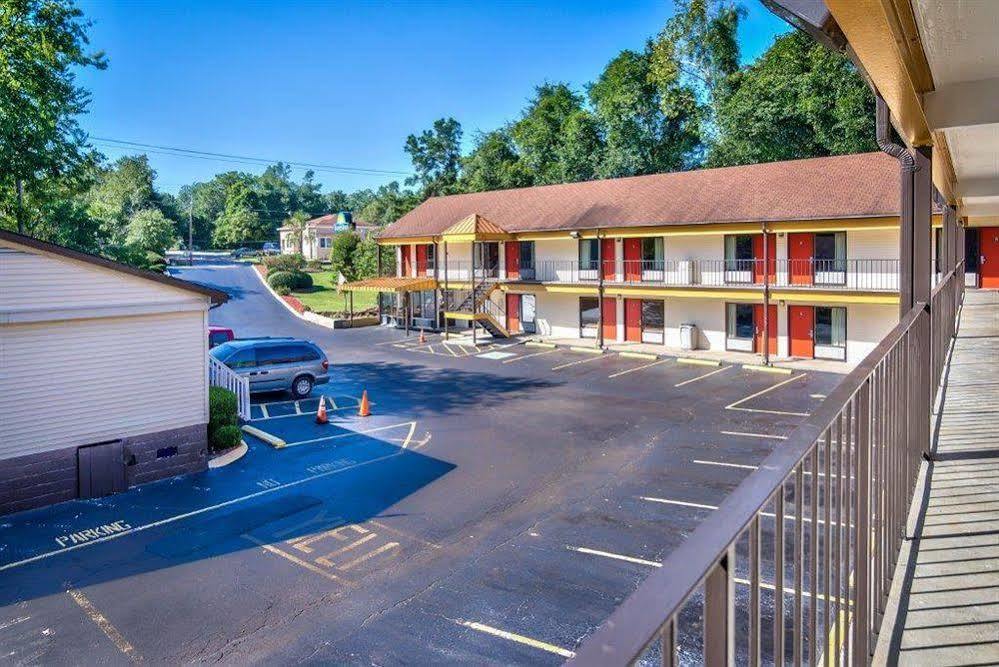 Americas Best Value Inn Aiken Exteriör bild