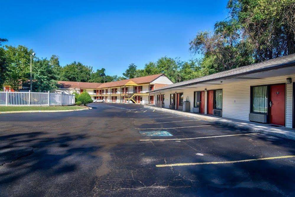 Americas Best Value Inn Aiken Exteriör bild